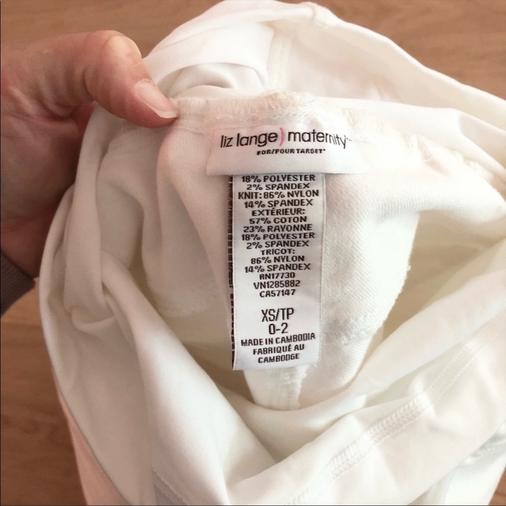 2 Maternity shorts bundle - Picture 6 of 6